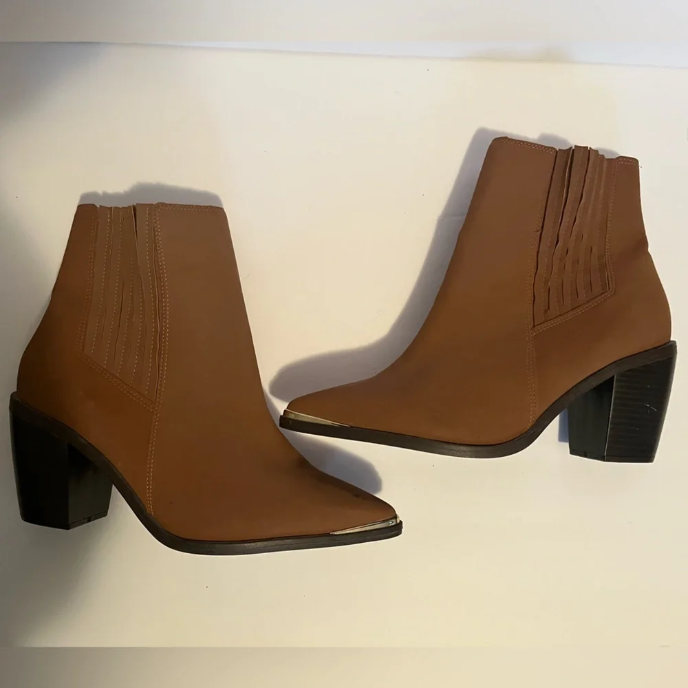 Vizzano Brazillian Footwear Pointed Toe Suede Chunky Heel Western Ankle Boots